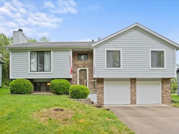 14509 Saint Andrews Dr, Grandview, MO 64030