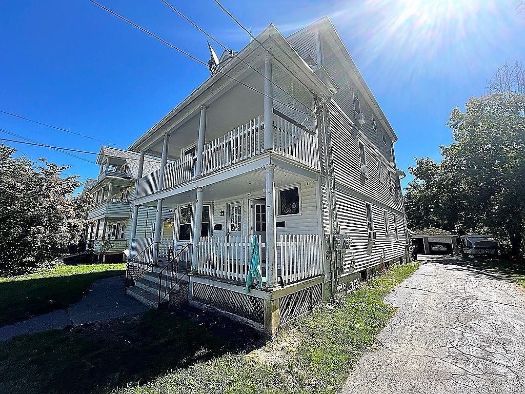 107 Cherry St, Torrington, CT 06790 Zillow