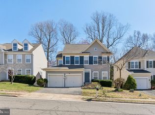 9321 Hedgeford St, Manassas Park, VA 20111