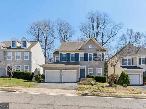 9321 Hedgeford St, Manassas Park, VA 20111