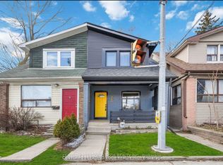 360 Coxwell Ave #A, Toronto, ON M4L3B7