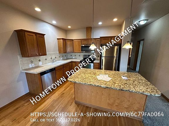 3rd image of 10139 Terra Valley St SE