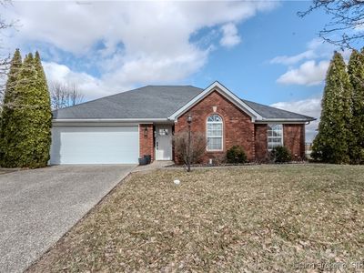 3026 Blue Sky Loop, Jeffersonville, IN, 47130
