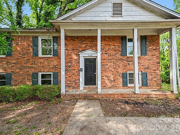 3rd image of 5508 Viewmont Dr