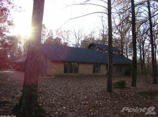 1514 Lester Dr, Hope, AR 71801