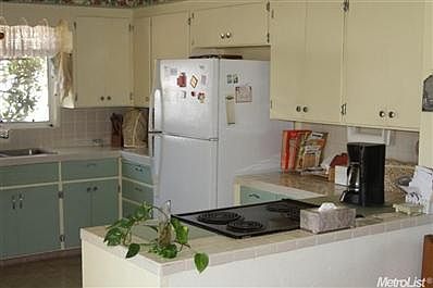 5th image of 1327 Magnolia St