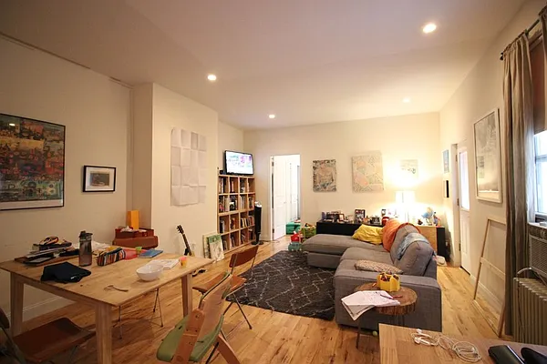 Rented by Bedford 6 Real Estate | media 2