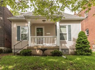 5445 Cologne Ave, Saint Louis, MO 63116