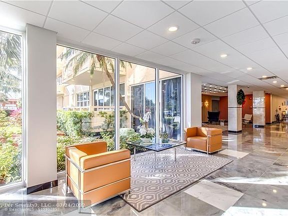5th image of 3333 NE 34th St APT 412A