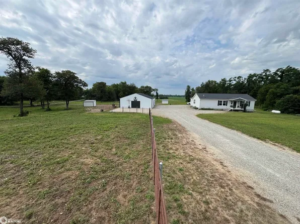 17895 145th St, Columbus Junction, IA 52738