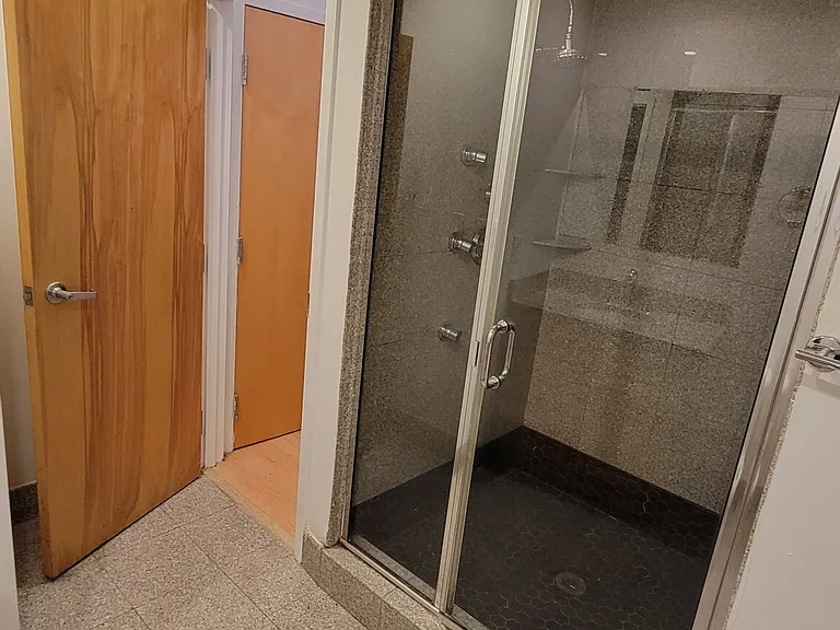 254 Friend St #1D — Photo 13
