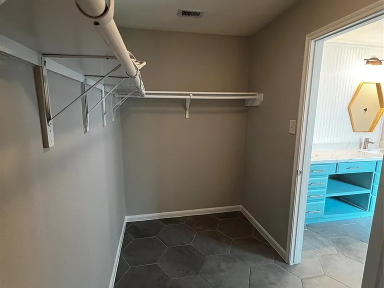 6702 Path Way Ct — Photo 18