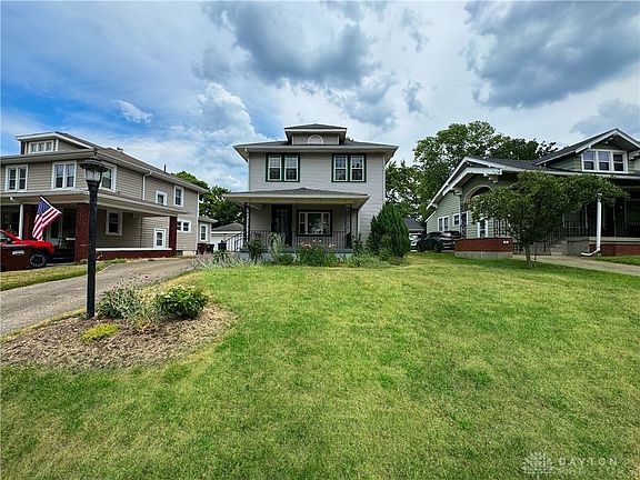2nd image of 17 Kenwood Dr