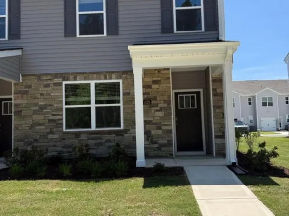 1044 Bayard Wootten Way, New Bern, NC 28562