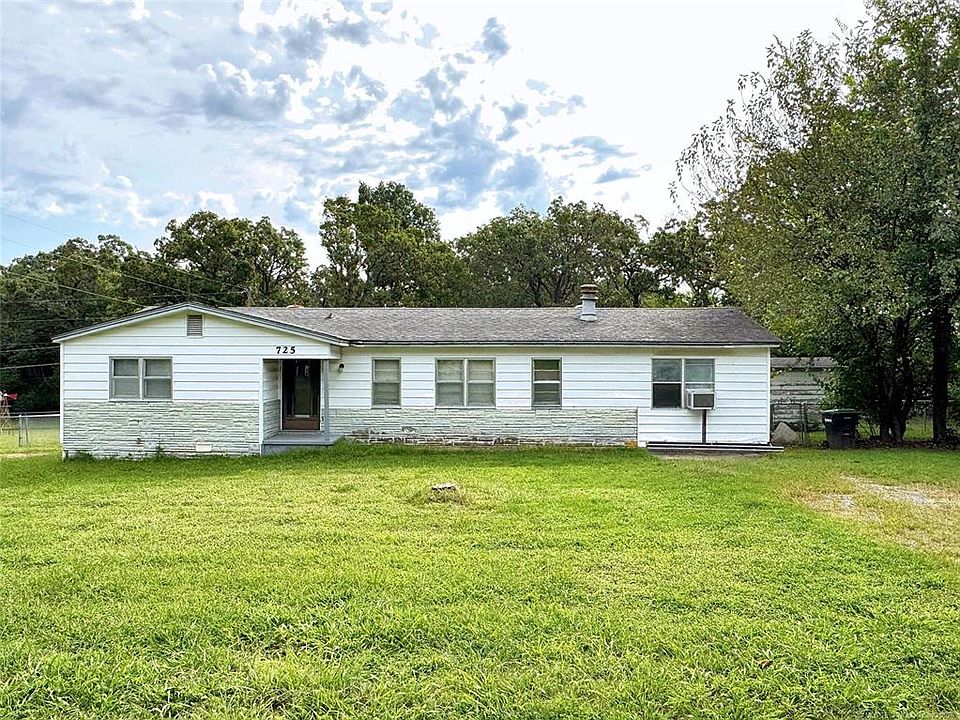1st image of 725 Sooner Dr