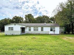 725 Sooner Dr, Tahlequah, OK 74464