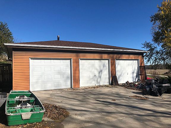 4th image of 2774 County Road C
