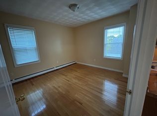 76 Centre St #2F, Pawtucket, RI 02860