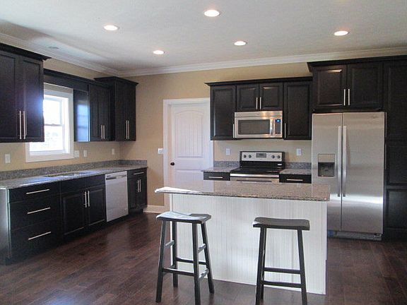 4th image of 3000 Deep Creek Drive