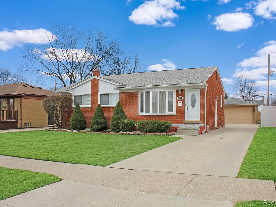 1st image of 32711 Grandview Ave