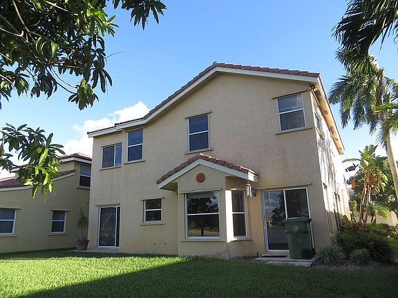 5th image of 18081 SW 12th Ct
