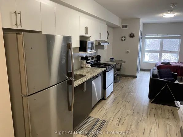 258 A Sunview St #1710, Waterloo, ON N2L 0H6