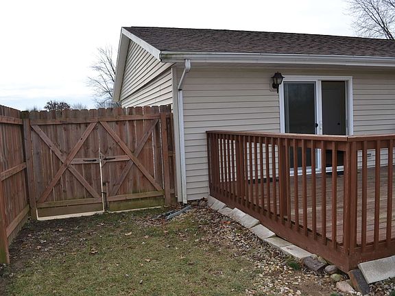 3rd image of 2270 W Willow Ln