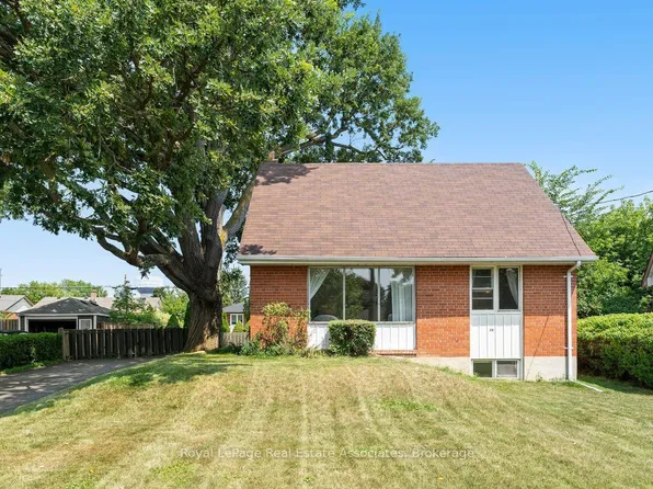 64 McIntyre Cres, Halton Hills, ON L7G 1N3