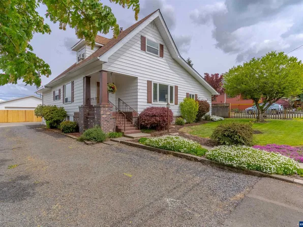 196 Steelhammer Rd, Silverton, OR 97381