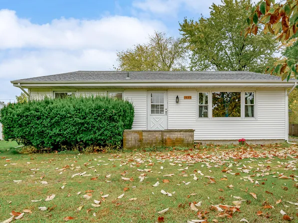 1235 Venus St, Saint Joseph, MI 49085