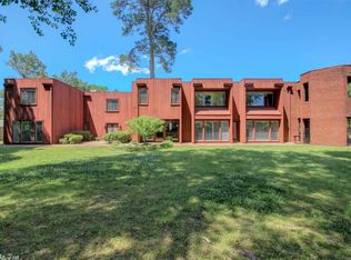4 Elmwood Cir, Pine Bluff, AR 71603