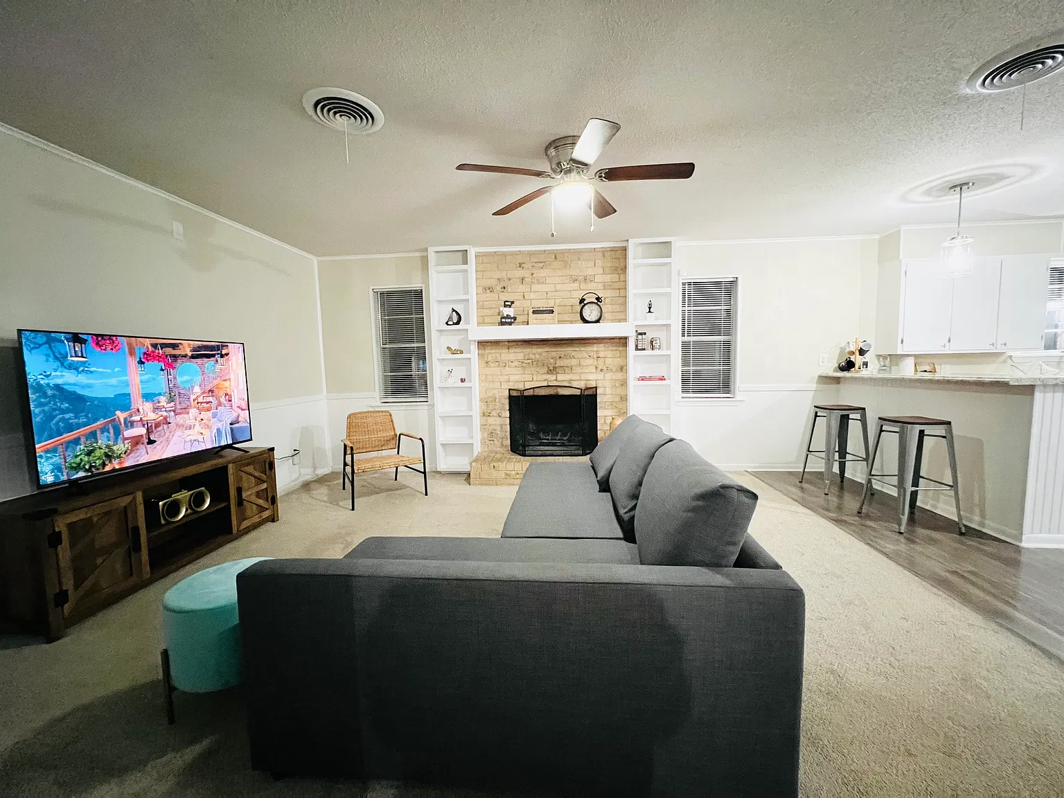 111 Sunnymeadow Dr — Photo 3