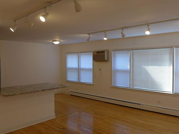 4th image of 500 Clinton Ave #Dkjxyx6hr