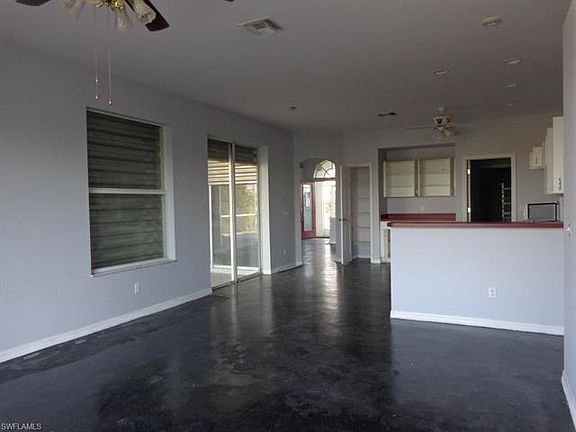 5th image of 4588 Varsity Cir
