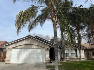 3357 Westgate Dr, Madera, CA 93637