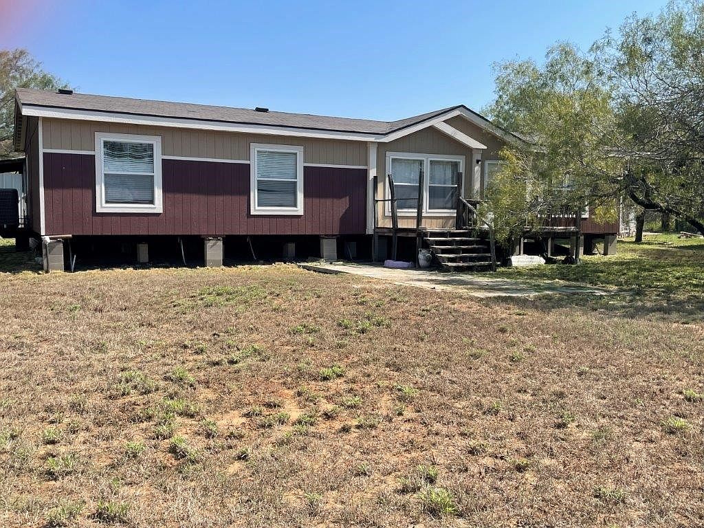 1220 W Linar St, Hebbronville, TX 78361 MLS 430737 Zillow