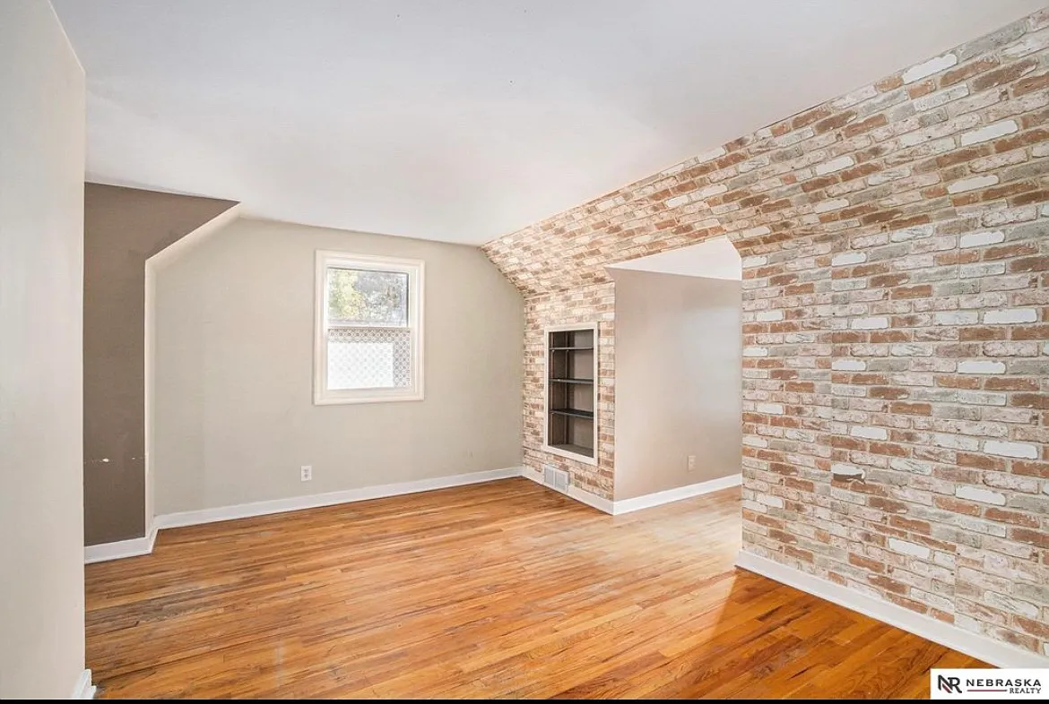 1 bed, 700 sqft, $950 — Photo 2