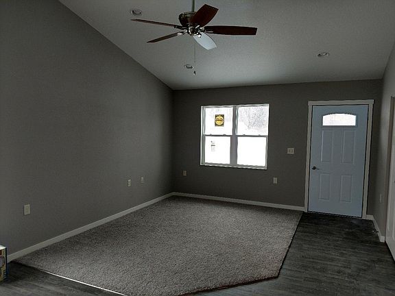 3rd image of 251 Harrison Ave S