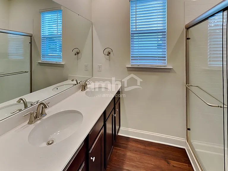 542 Rivermist Dr — Photo 13