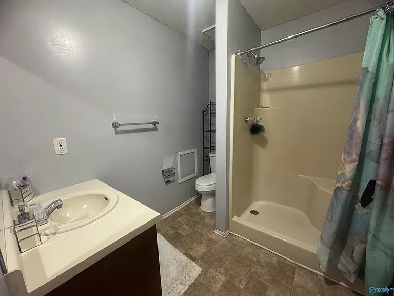 117 Water Oak Ct — Photo 24