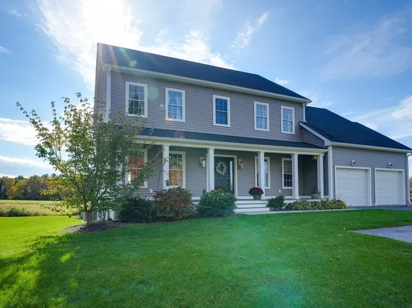 72 Washington St, Northbridge, MA 01534