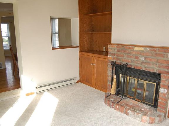 3rd image of 5296 Haverford Dr