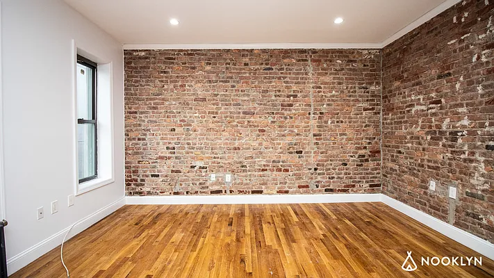 Rented by Nooklyn NYC LLC | media 12