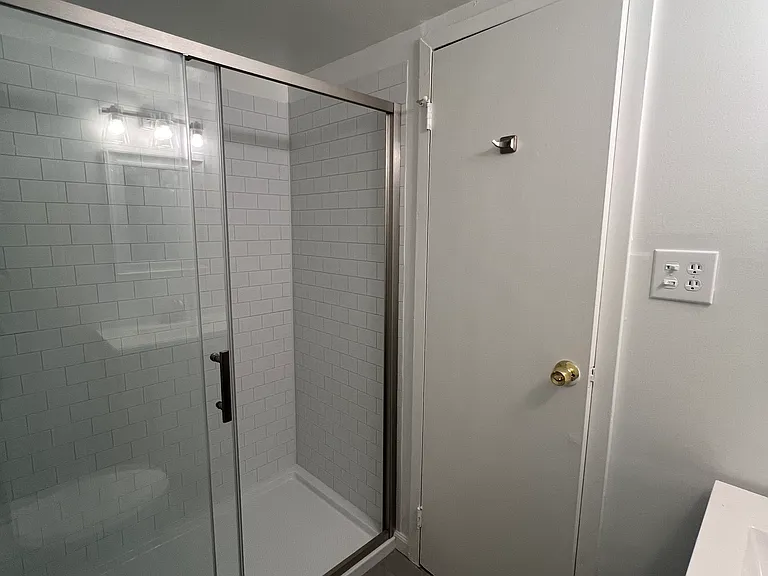 4000 Gypsy Ln #717 — Photo 7