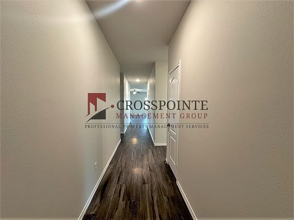 2nd image of 1102 Mayme Ct