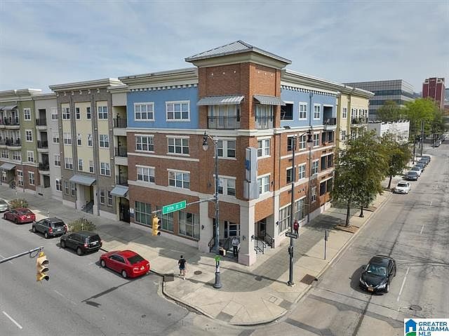 Bristol Southside - UAB Medical District - Across the Street from Kirklin Clinic.