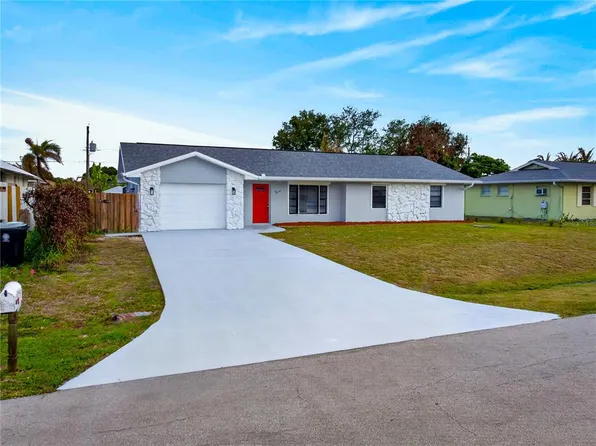 214 SE DUVAL AVENUE, PORT ST LUCIE, FL 34983