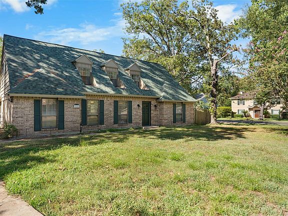 3rd image of 550 Gunston Ct