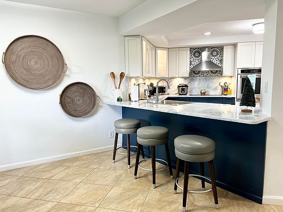 5th image of 9500 S Ocean Dr APT 201