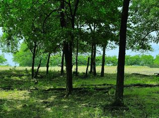 1 Rose Hill Rd, Whitewright, TX 75491